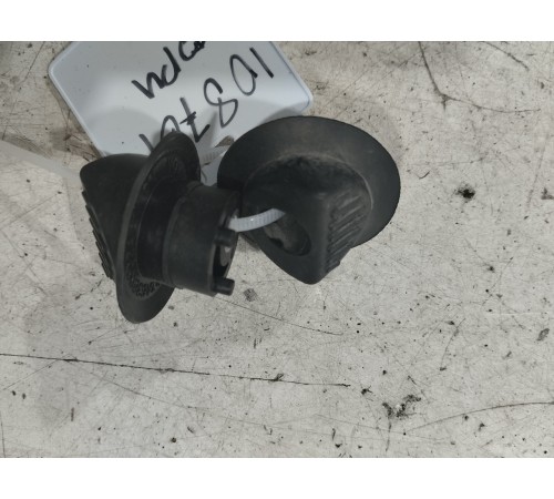 Комплект отбойников крышки багажника (2шт.)