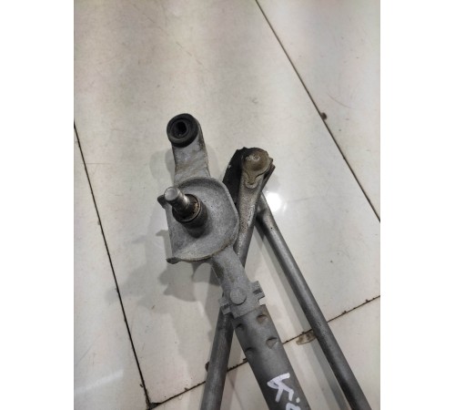 Трапеция переднего стеклоочистителя