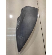 Накладка бампера(передняя правая)