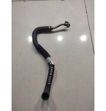 Патрубок системы охлаждения