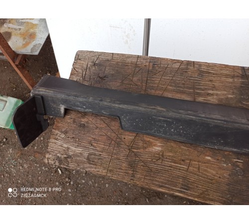 Накладка порога (правая)