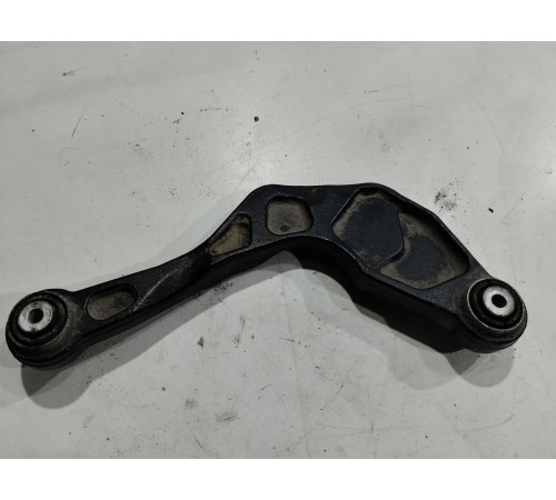 Рычаг подвески(задний правый)