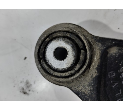 Рычаг подвески(задний правый)