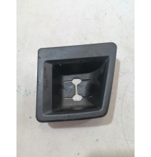 Накладка крючка багажника правая