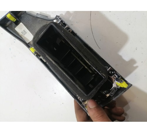 Воздушный дефлектор торпедо левый