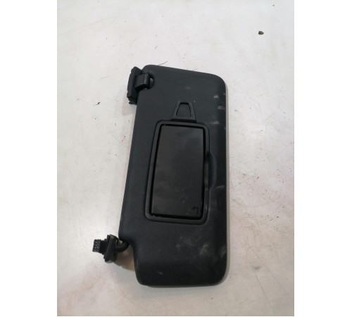 Козырёк левый