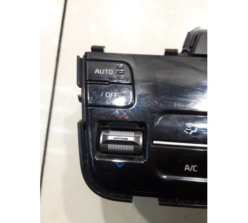 Блок управления климат-контролем