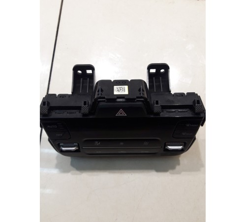 Блок управления климат-контролем