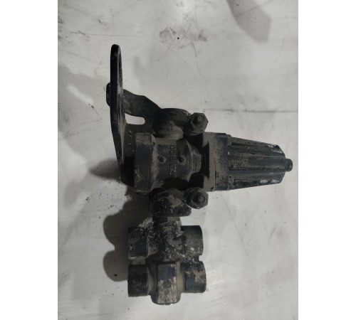 Регулятор давления тормозов