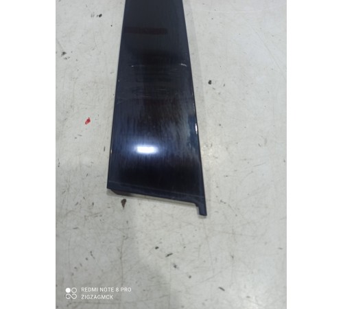 Накладка двери (задняя правая)