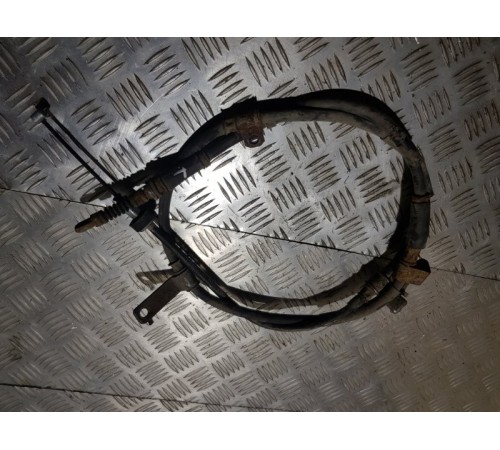 Трос стояночного тормоза задн. лев.