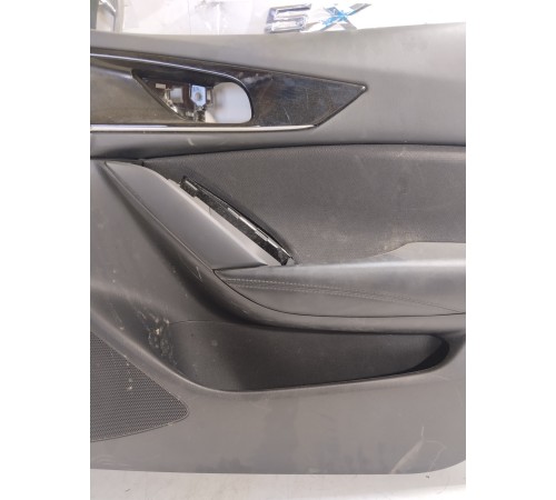 Обшивка двери передняя правая