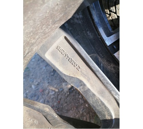 Колесо в сборе 275/45 R20