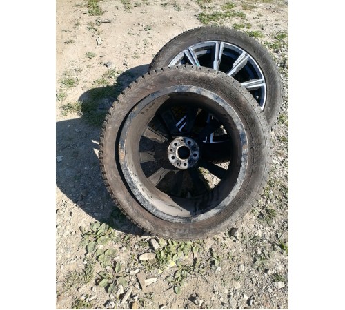 Колесо в сборе 275/45 R20