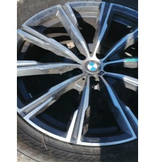 Колесо в сборе 275/45 R20