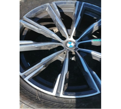 Колесо в сборе 275/45 R20