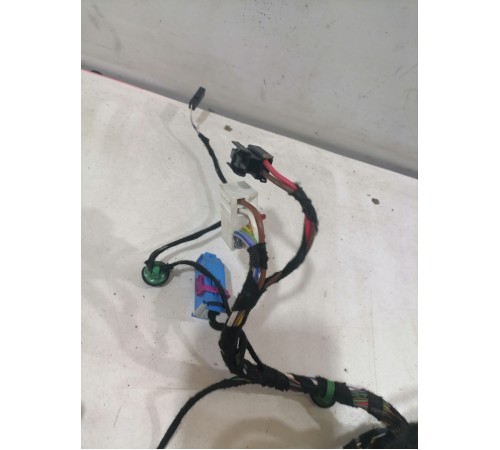 Электропроводка двери передняя левая