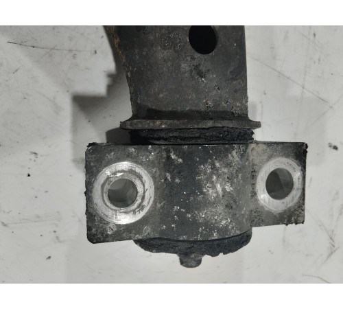 Рычаг подвески (передний левый)