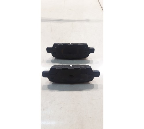 Колодки тормозные (задние левые)