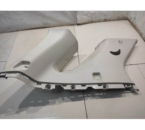 панель салона(задняя левая)