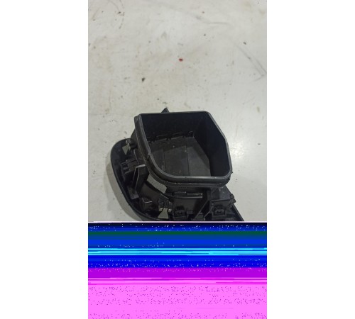 Воздушный дефлектор правый