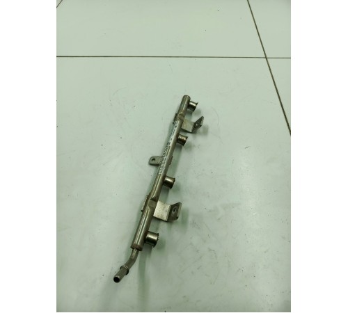 Рейка топливная (рампа)