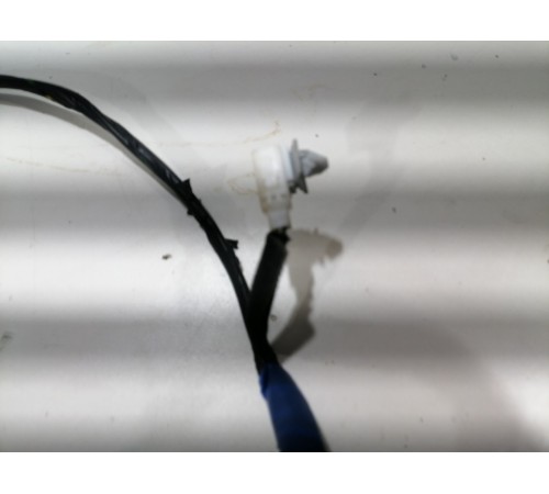 Электропроводка крышки багажника