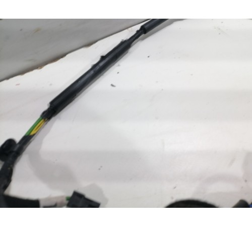 Электропроводка крышки багажника