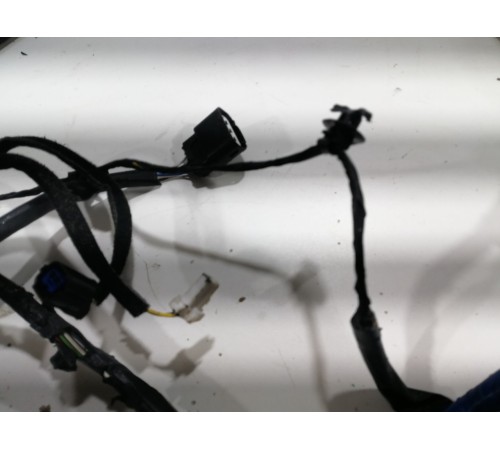 Электропроводка крышки багажника