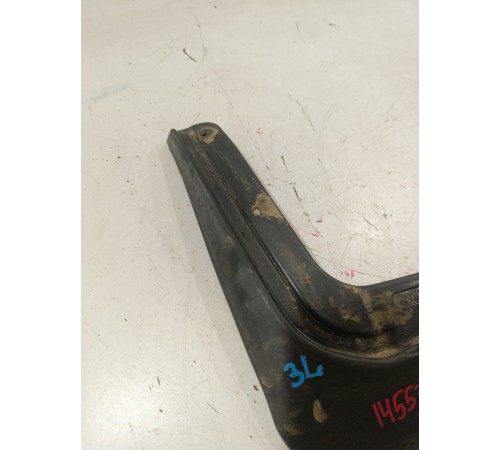 Брызговик задний левый