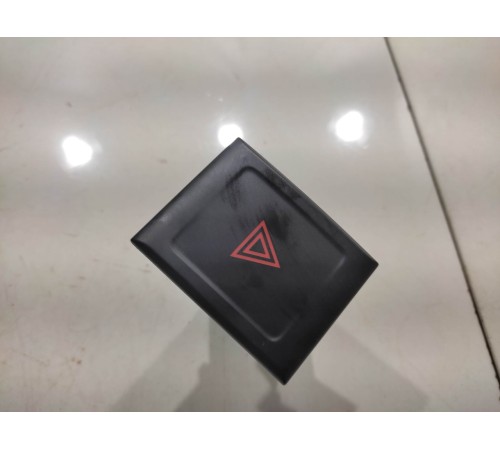 Кнопка аварийной сигнализации