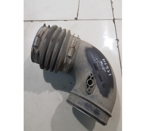 Патрубок воздушного фильтра