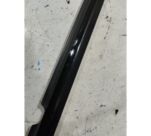 Молдинг двери (задний, правый)