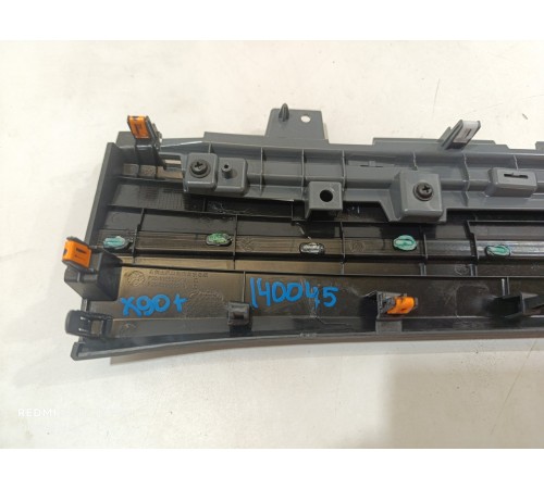 Накладка торпедо декоративная с воздушными дефлекторами