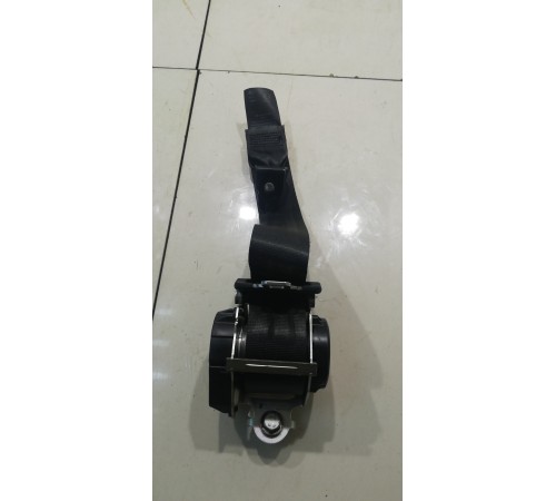 Ремень безопасности (задний, правый)