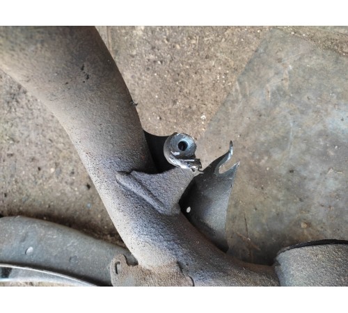 Балка подвески задняя (подрамник)