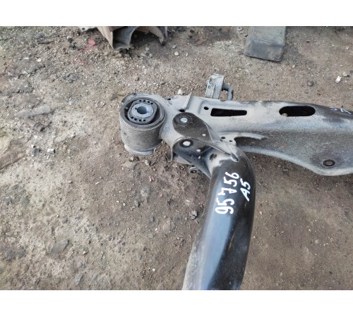 Балка подвески задняя (подрамник)