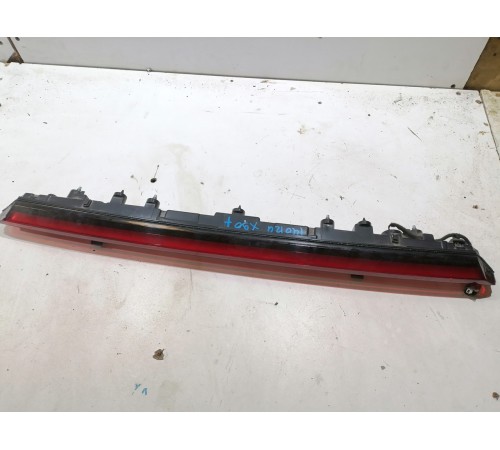 Фонарь крышки багажника 