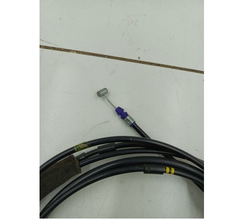 Трос лючка бензобака