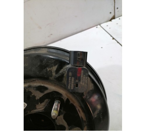 Вакуумный усилитель тормозов