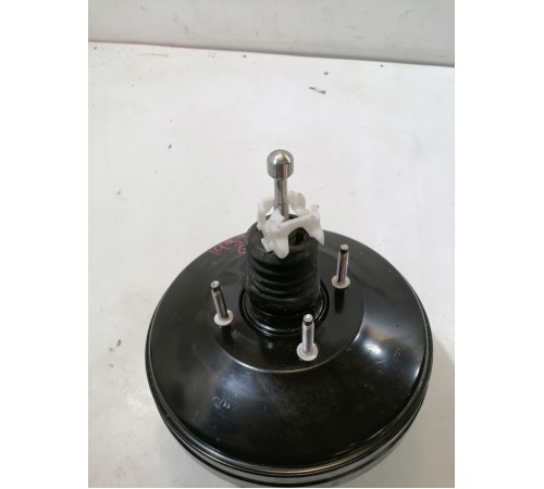 Вакуумный усилитель тормозов