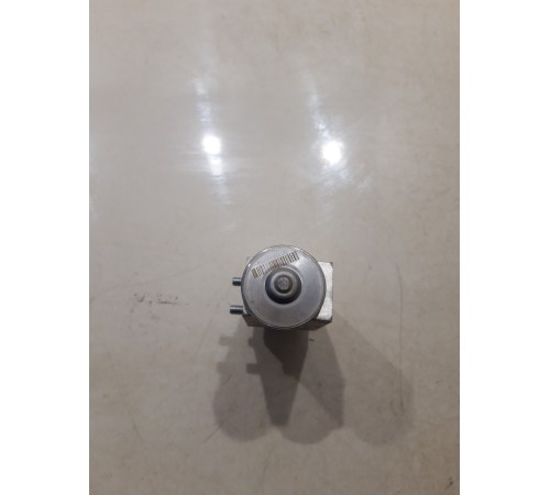 Клапан радиатора испарителя