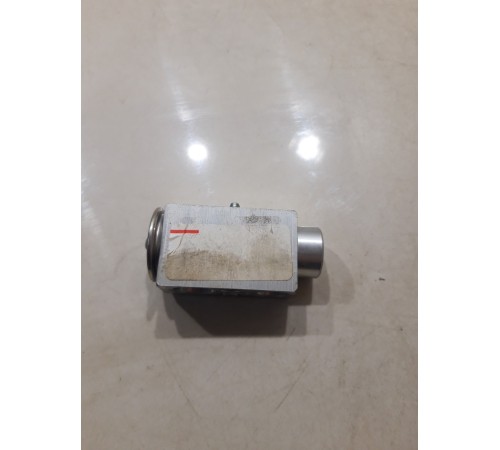 Клапан радиатора испарителя