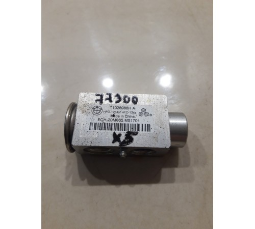 Клапан радиатора испарителя