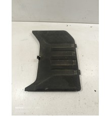 Накладка подкапотная