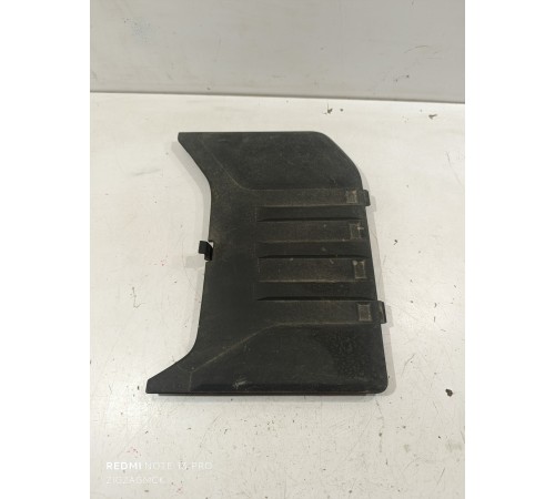 Накладка подкапотная