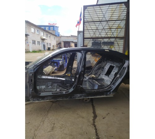 Порог со стойкой(левый)