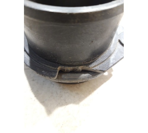 Патрубок воздушного фильтра