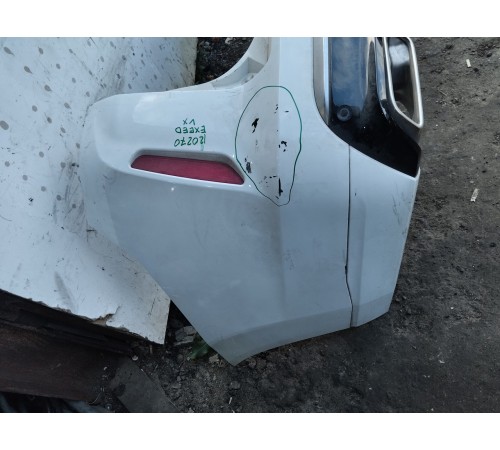 Бампер задний в сборе