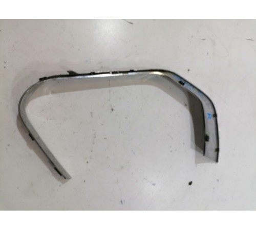 Молдинг накладка бампера передний правый декоративный